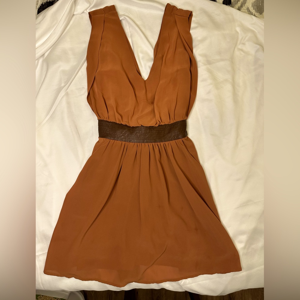Brown dress